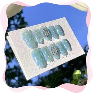 Nail box sang trọng kim cương xanh