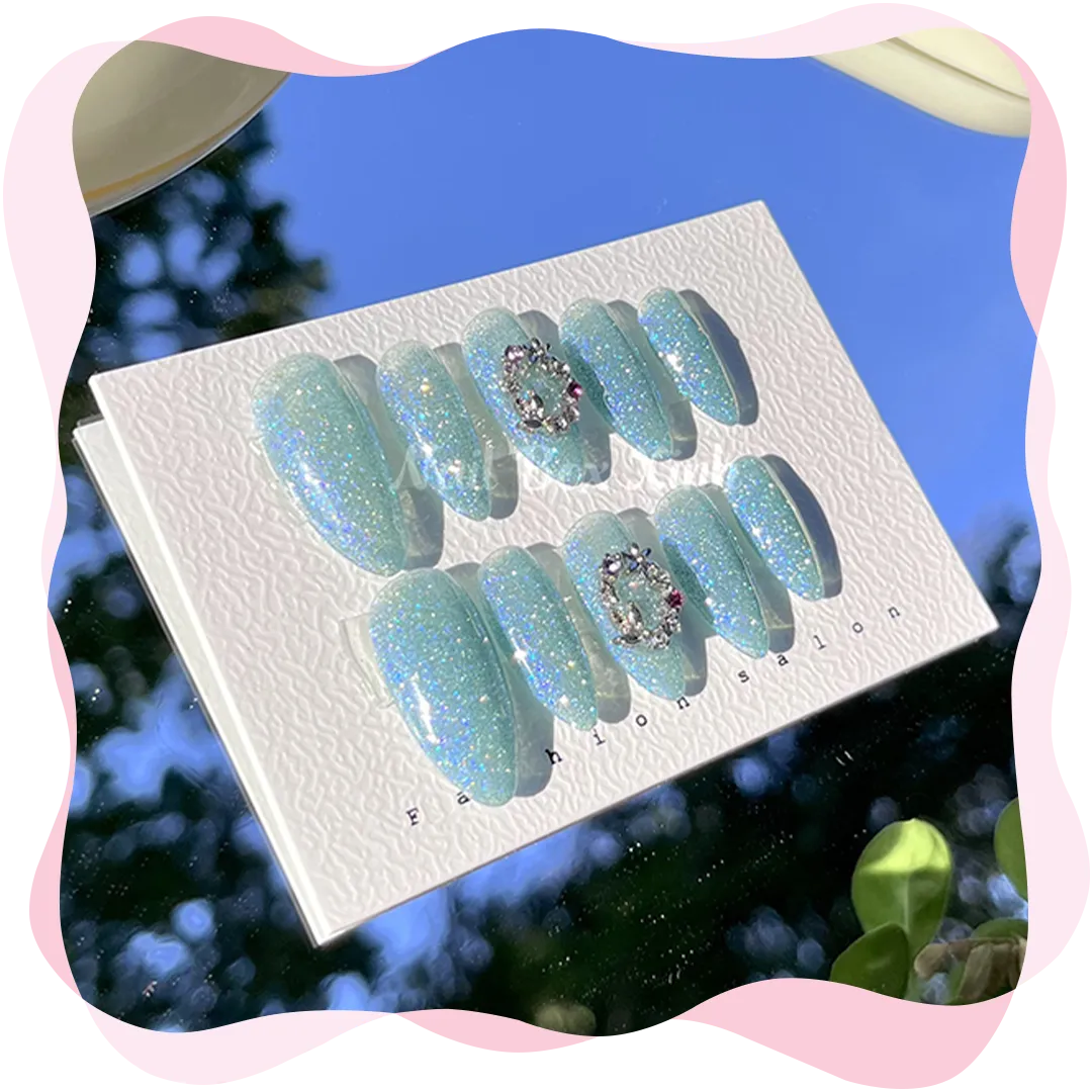 Nail box sang trọng kim cương xanh