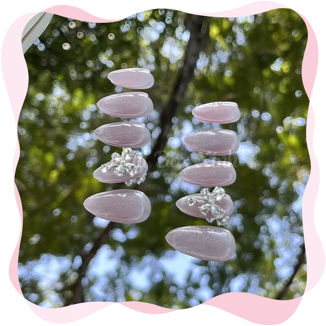 Nail box thiết kế cao cấp mắt mèo